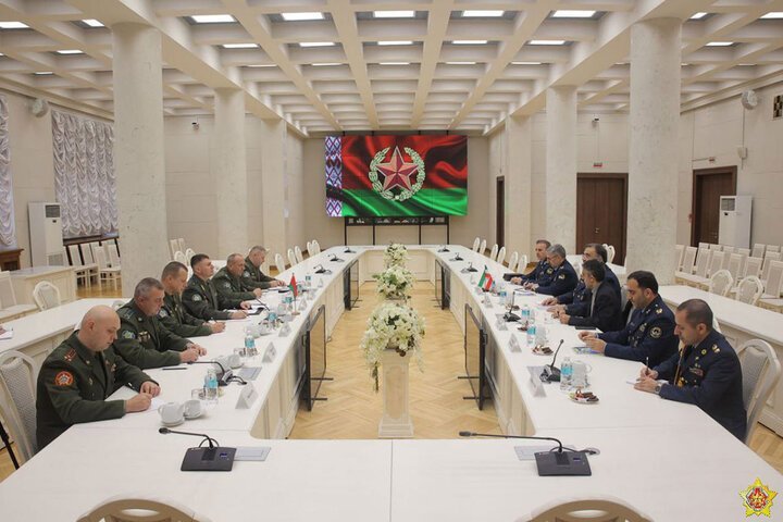 Iran and Belarus explore closer air force, air defense ties