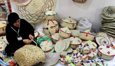 Handicrafts, important capacity for developing experience-based tourism in Kish