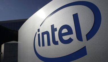 From Silicon Valley to Hollywood, why California's job market is taking a hit