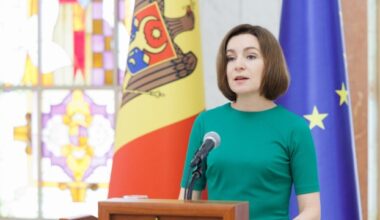 Sandu urges EU not to allow Moldova's EU integration to stall amid Hungary's veto on Ukraine