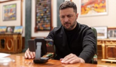 Zelensky, Carney discuss work of negotiating teams in Switzerland