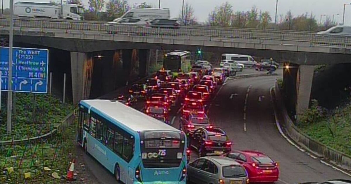 M4 traffic LIVE: Heathrow tunnel closure sparks huge delays and nightmare for travellers | UK | News
