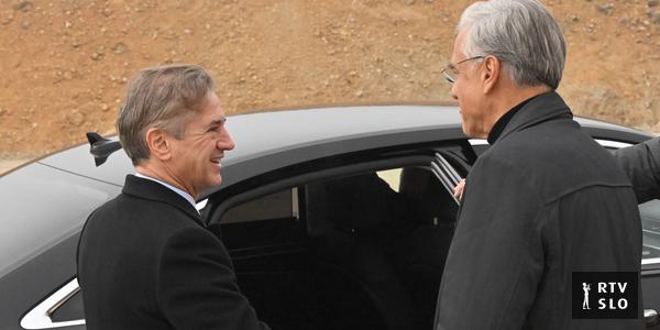 Vlada na obisku severnoprimorske regije, ki zajema 13 občin