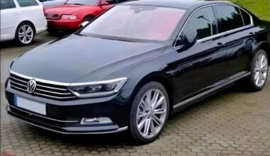 Musta reede diil autoärikalt