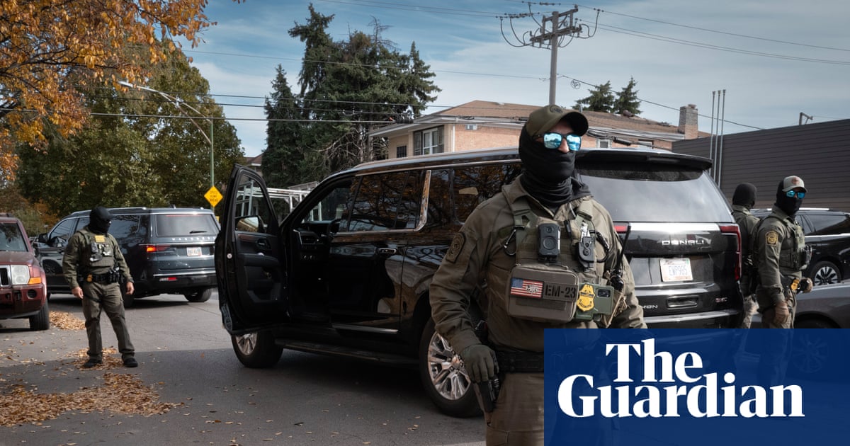 Nearly all immigrants detained in Trump Chicago raid had no criminal conviction | US immigration