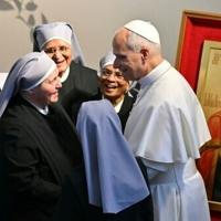 Pope visits Istanbul's Blue Mosque | News