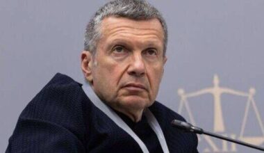 World War III warnings as Russia threatens to 'enter Paris and Berlin'