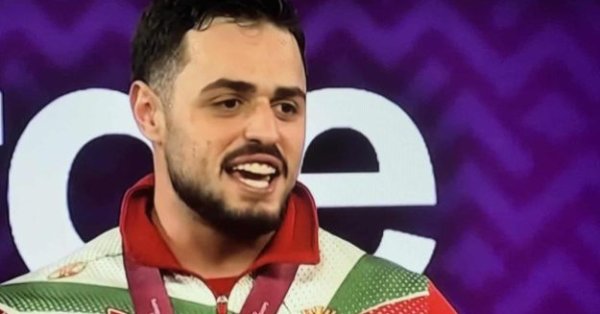 България го закъса: Карлос Насар не е подписал, може да отиде в Бахрейн