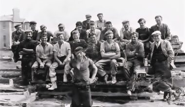 Men who worked on the seawall in the 50s