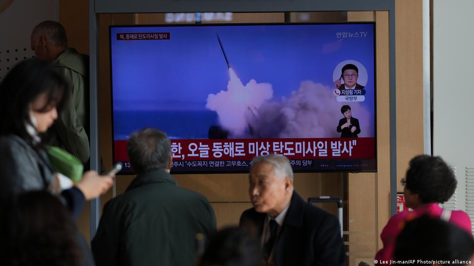 North Korea fires ballistic missile towards Sea of Japan – DW – 11/07/2025