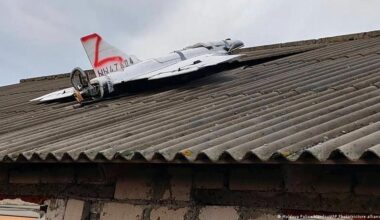 Russian drones fly undeterred over Moldova and Romania – DW – 11/29/2025