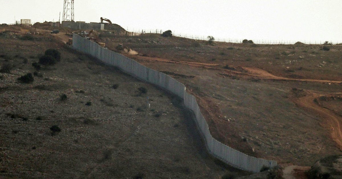 Lebanon to File UN Complaint Against Israel Over Border Wall