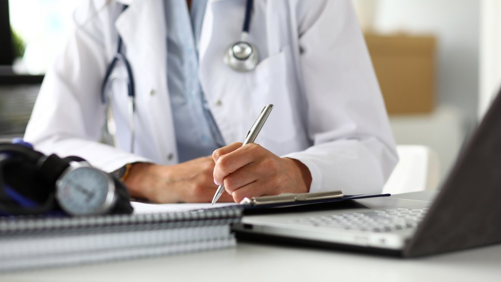 O režimu gibanja med bolniško odsotnostjo bo seznanjen tudi delodajalec