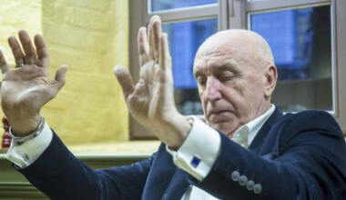 Ivars Godmanis kritizē kovida naudas sadali Latvijā