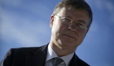 EU economy chief urges G7 to join plan tapping Russia assets for Ukraine