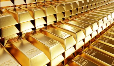 Gold clinches fourth straight monthly gain, closes in on record high as markets solidify rate cut bets