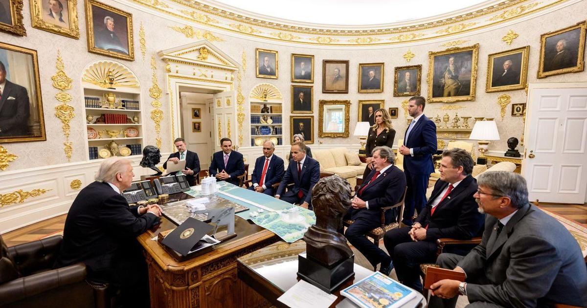 Dénonciation pénale pour corruption déposée contre les patrons suisses qui ont offert des cadeaux à Donald Trump