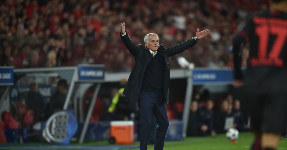 Mourinho anuncia já um titular para o Casa Pia: «Foi delicioso de ver»