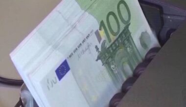 China issues 4-bln-euro sovereign bonds in Luxembourg