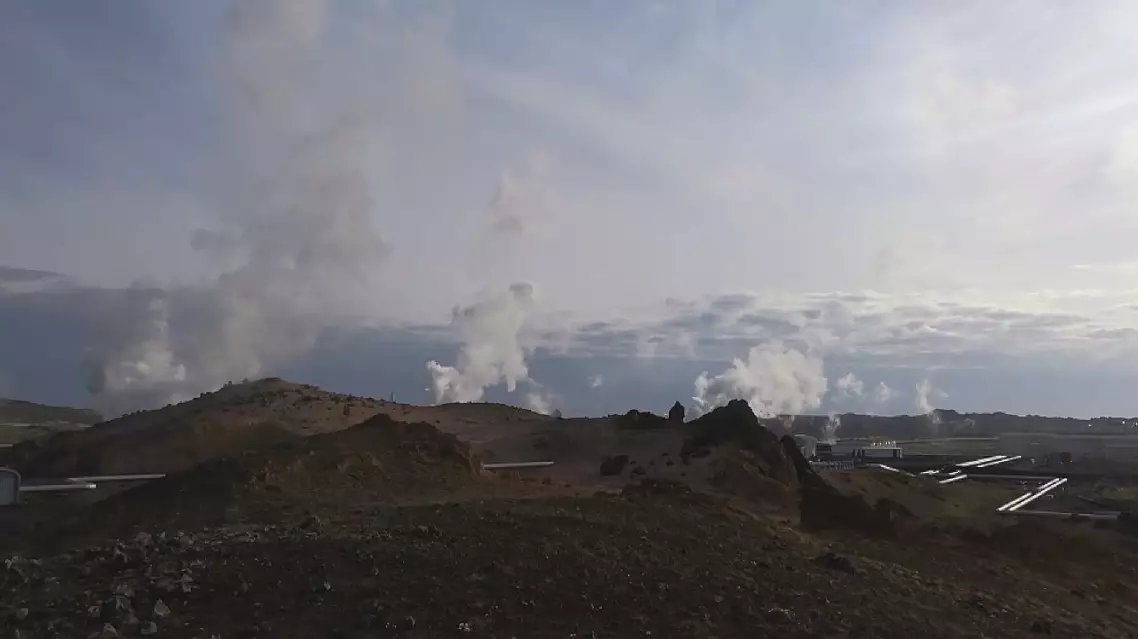 Icelandic president sees bright prospects of complementary cooperation with China on energy, innovation