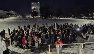 SaSka dnes v B.Bystrici zorganizovala obrovský protest asi 50 občanov