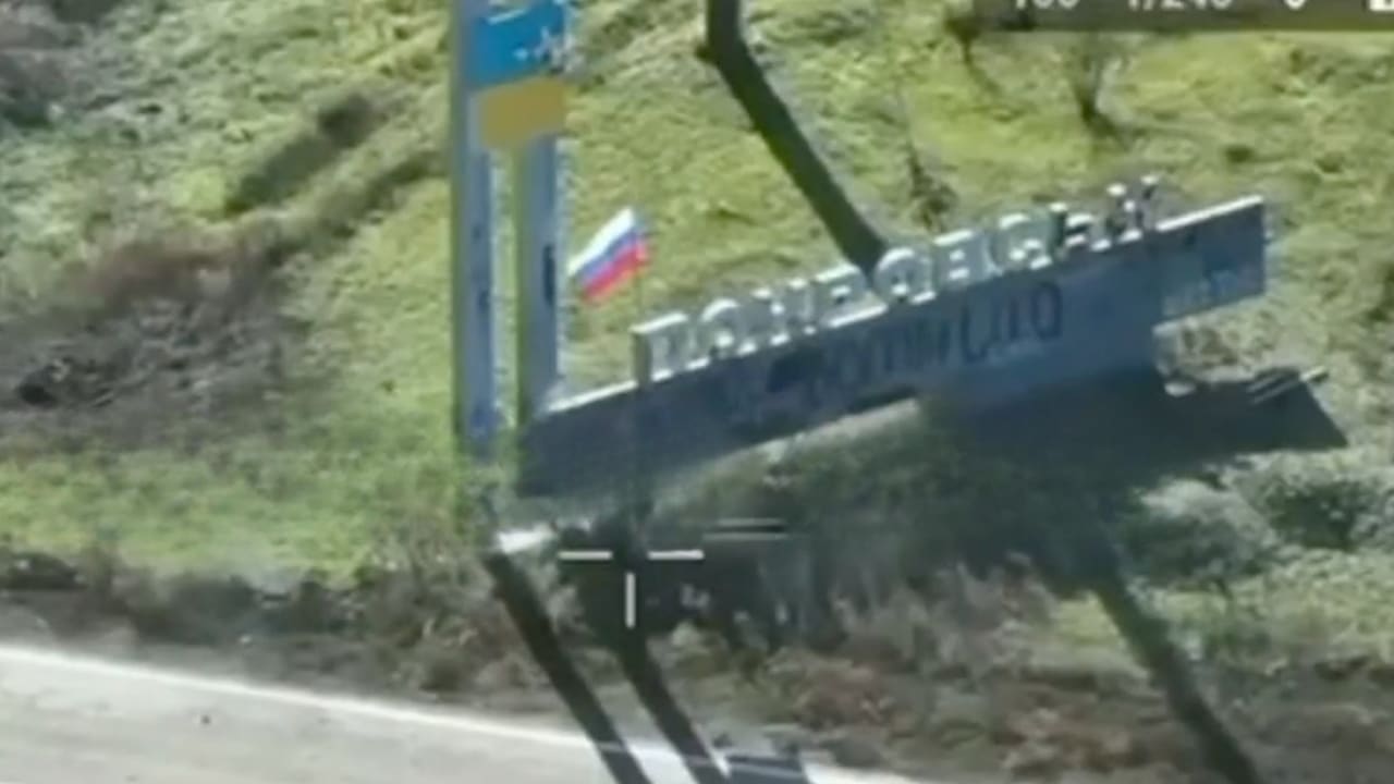 Kampf um Pokrowsk: Ukraine droht Kessel-Schlacht | Politik