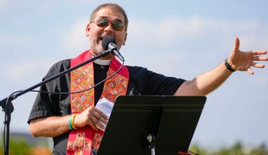 How Indiana faith leaders help immigrants detained by ICE