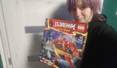 Kao što flair kaže, Secret Santa ali je Hreddit - Meni je stigao poklon !