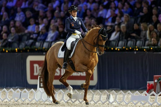 Rutinerade Tinne Vilhelmson Silfvén svarade för en stark insats tillsammans med Hyatt. Ekipaget slutade tvåa.