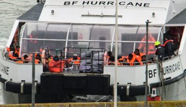 Hundreds of small boat migrants arrive in Britain after two-week gap