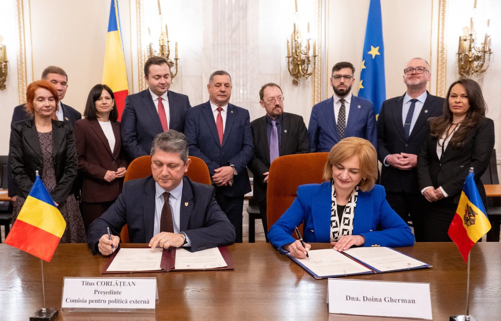 Declaration supporting European path of Moldova signed in Bucharest