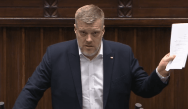 “Razem” z projektem ustawy o podatku katastralnym