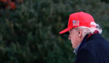 Trump face à une vague de démission d'élus républicains ?