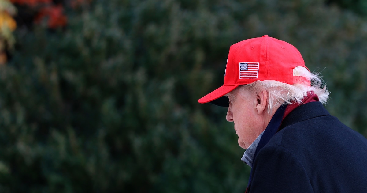 Trump face à une vague de démission d'élus républicains ?