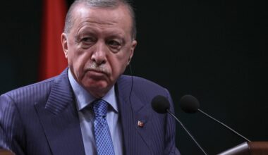 Erdogan says Cyprus should remain divided