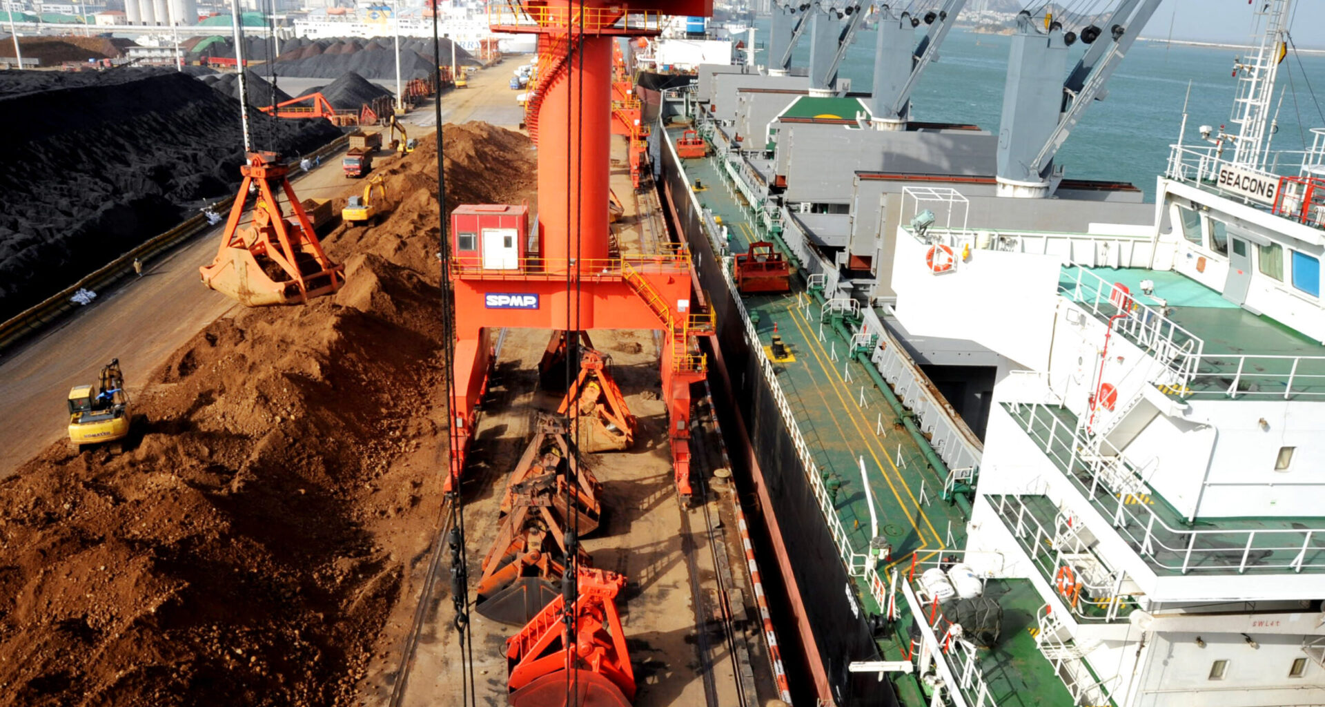 A Collateral Damage in the Big Game? — Europe’s Position in the US–China Competition for Raw Materials