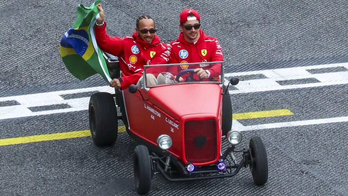 Lewis Hamilton en Charles Leclerc, de uithangborden van Ferrari.