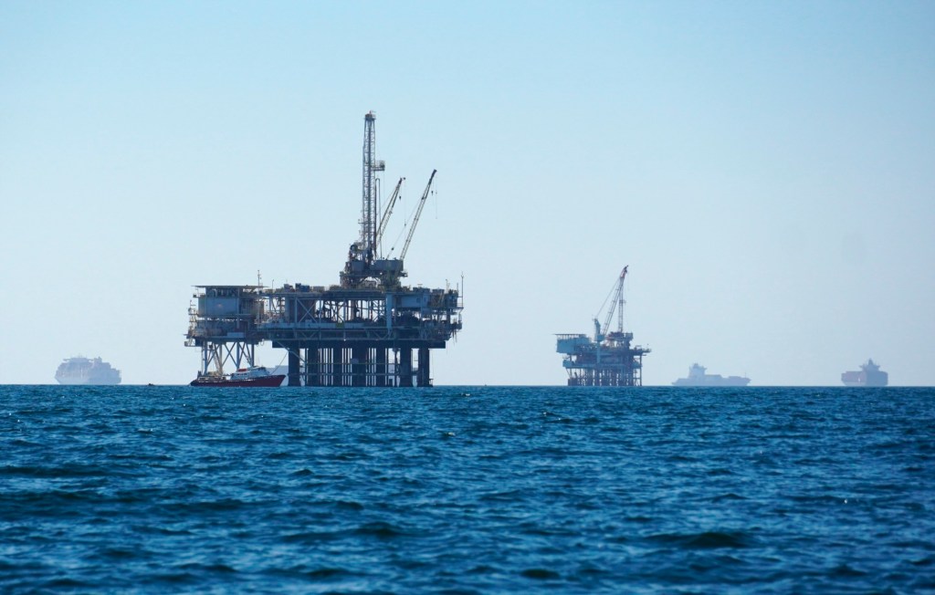 Lawmakers give a thumbs down on expanding offshore drilling in California – San Diego Union-Tribune