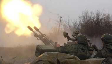 Thousands of people were left without power in Ukraine and Russia, as the two countries battered each other’s energy infrastructure.