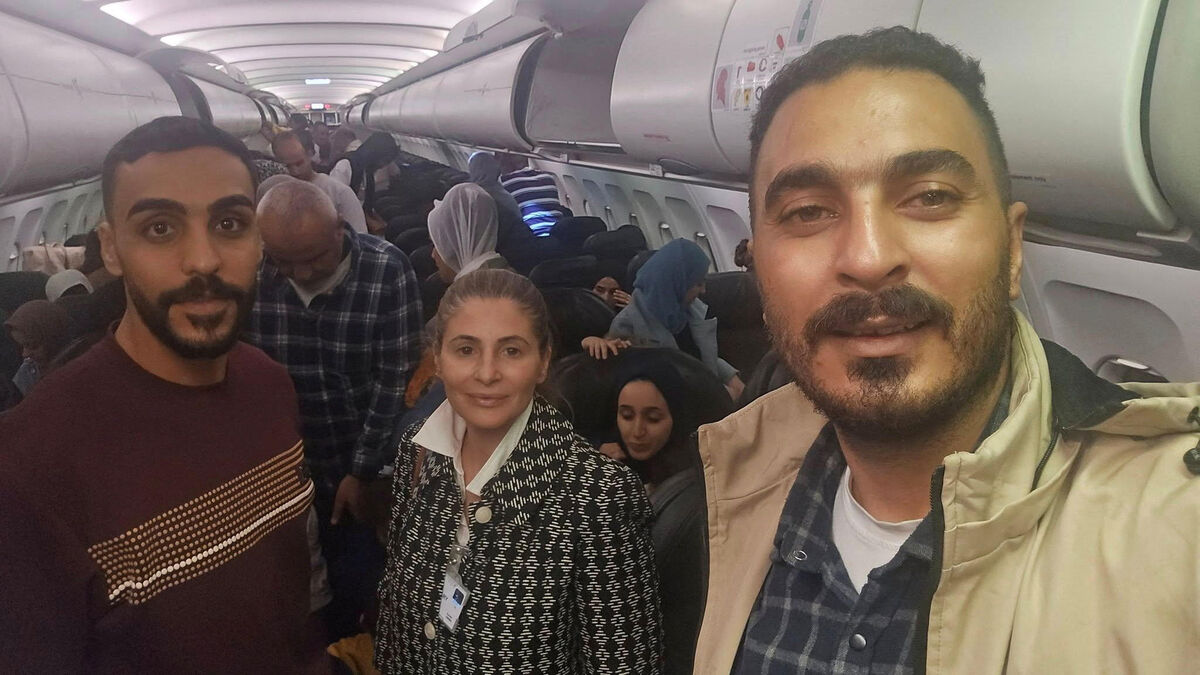Des dizaines de Palestiniens arrivent en Afrique du Sud par avion, Pretoria dénonce la « volonté » d’Israël de les expulser de Gaza