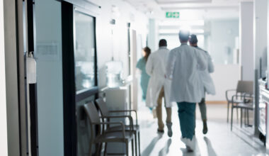 How immigrant doctors fill critical gap in U.S. healthcare system — Harvard Gazette