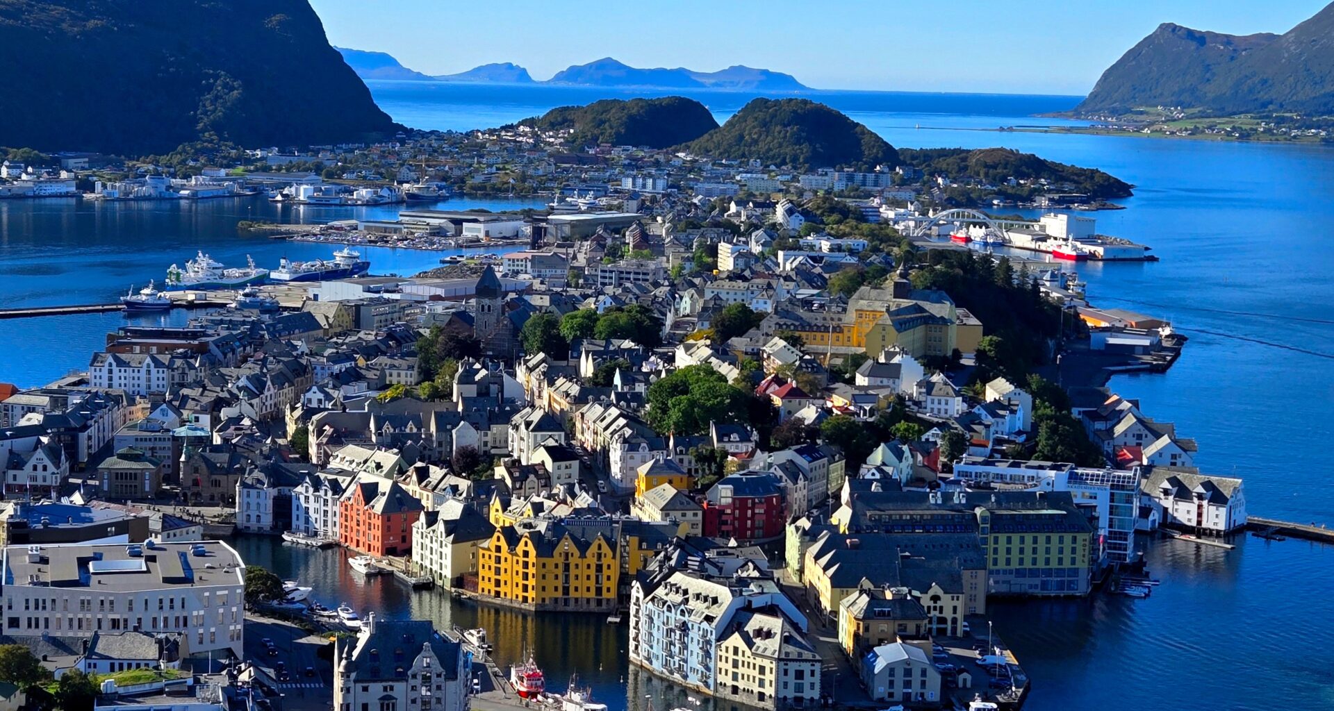 Upgraded Points Logo