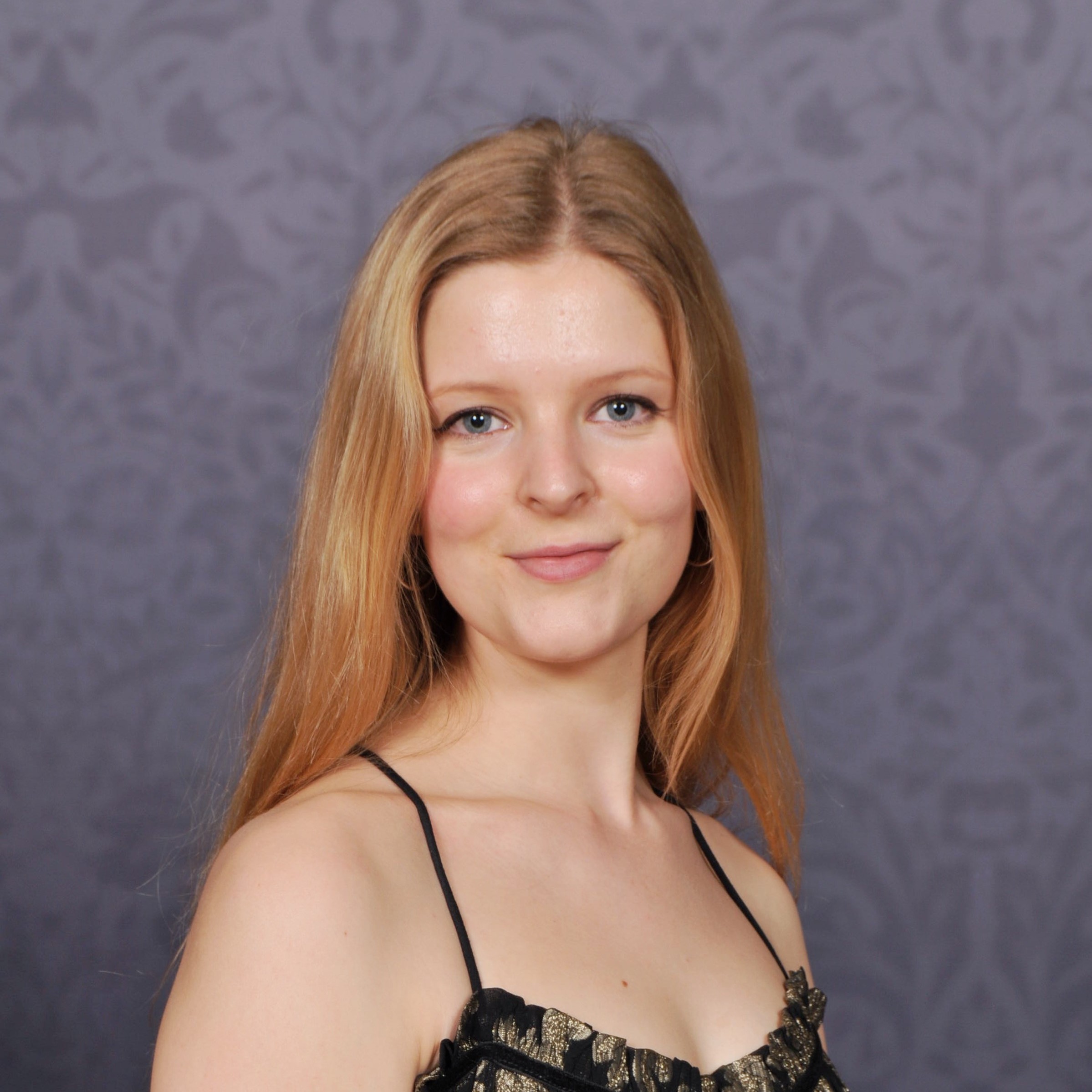 sascha pare author bio picture