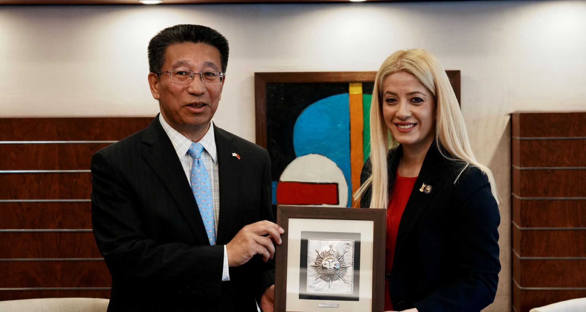 cover House president hails outgoing Chinese ambassador’s service to Cyprus