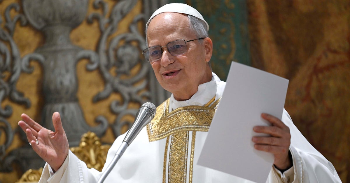 Vatican Shuts Down Polyamory ‘Trend’