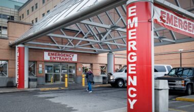 Alberta defends public-private health care model as experts say it could violate Canada Health Act