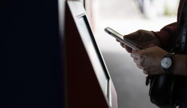 Certains voyageurs paient leurs billets de train trop cher en Suisse | Some passengers are paying too much for their train tickets in Switzerland