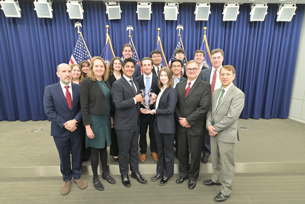 Federal Reserve Announces College Fed Challenge Winners