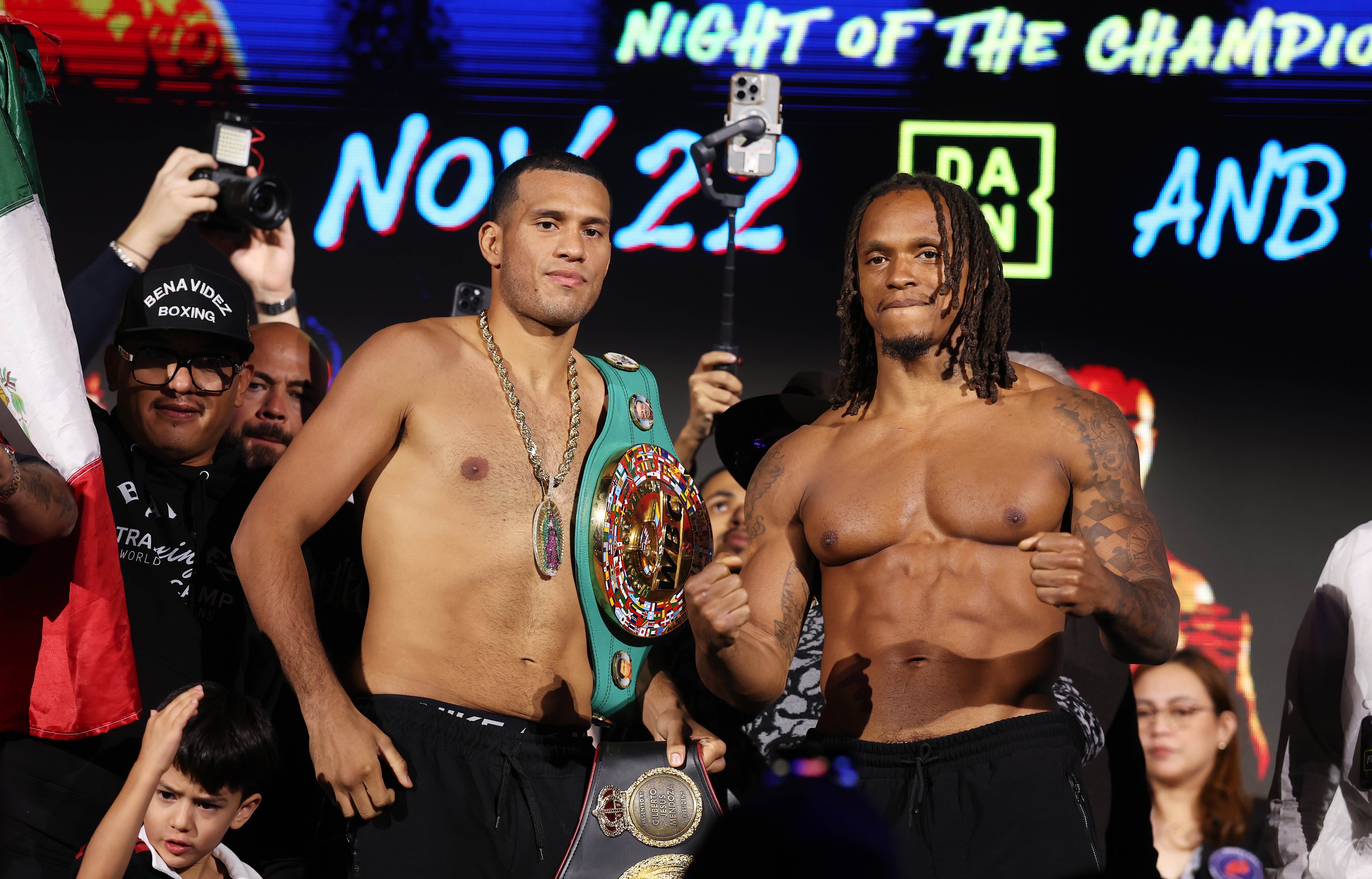 David Benavidez (left) and Anthony Yarde