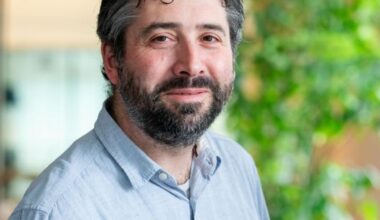 "Goeroes van de flexibele arbeidsmarkt schuiven de nadelen graag onder de mat"